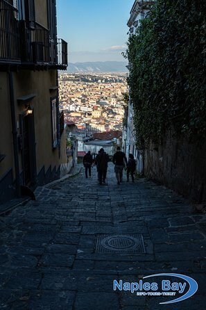 Naples Panoramic Walking Tour: From the hill to the center - Authenticity and Review Highlights