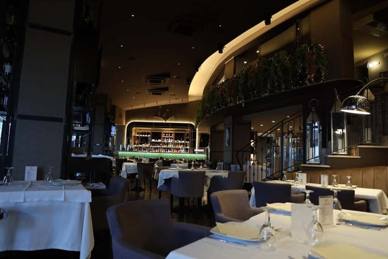 Naples : Pizza making course with local pizza maker - The Details: Cost, Duration, and Practicalities