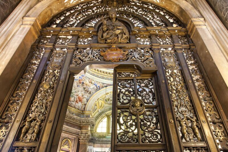 Naples: San Gennaro Experience With Filangieri Museum Option - FAQ