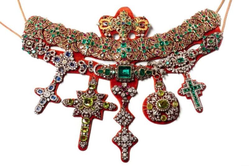 Naples: San Gennaro & Vasari Combined Ticket + Self Tour - Exploring Napless Sacred and Artistic Heart