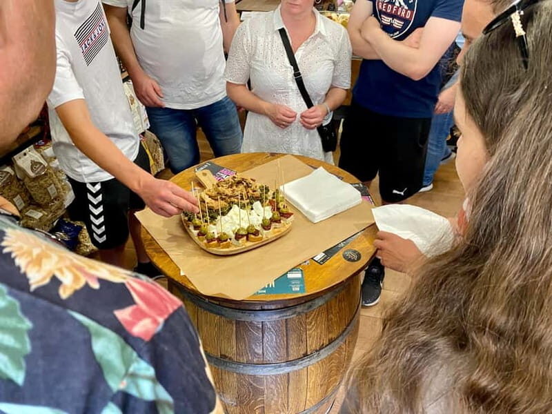 Naples: Street Food and Guided Sightseeing Walking Tour - Key Points