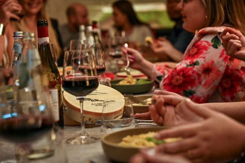 Naples: Traditional Music Show with Dinner Included - What You Can Expect from This Experience