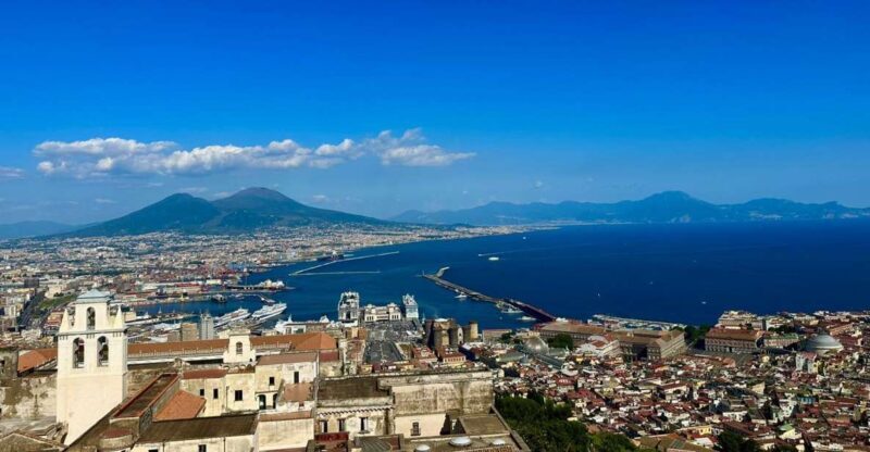 Naples: walk to Naples with local guide - Authentic Guides and Their Impact