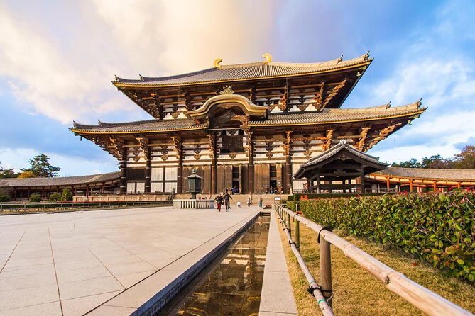 Nara, Todaiji Temple & Kuroshio Market Day BUS Tour from Osaka - Key Points