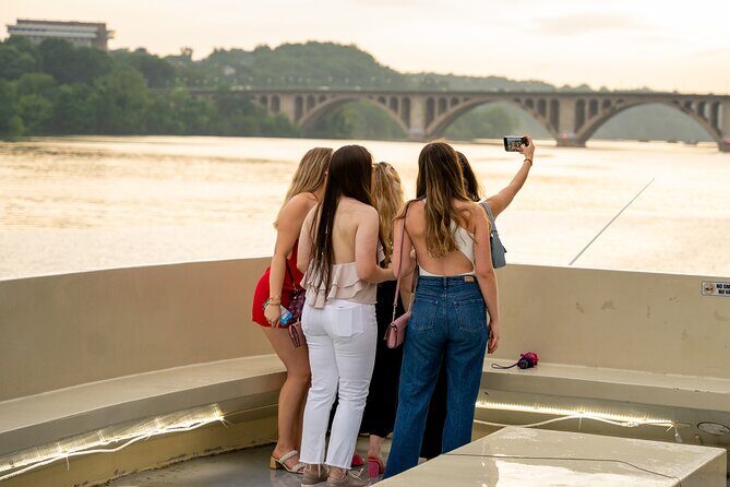 Narrated Sightseeing Boat Cruise along Potomac River in DC - Is This Tour Worth the Price?