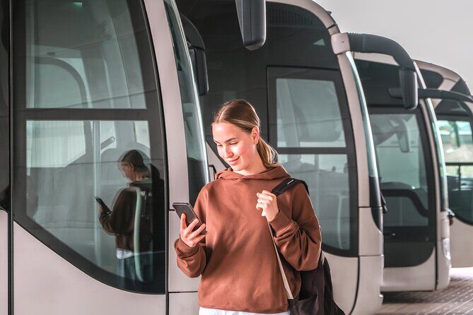 Nashville Airport Shuttle to Vanderbilt 2201 West End Ave - What to Expect from the Nashville Airport Shuttle to Vanderbilt