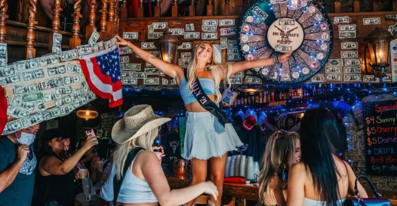 Nashville Bar Crawl: Guided Pub Crawl with Drinks Discounts - An In-Depth Look at the Nashville Bar Crawl Experience
