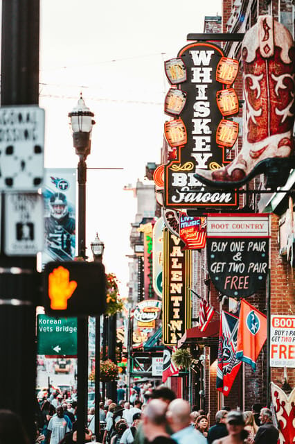 Nashville: Broadway Boyfriends Bar Crawl - Nashville: Broadway Boyfriends Bar Crawl — An Authentic Night on Music City’s Most Famous Strip
