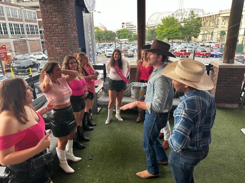 Nashville: Broadway Boyfriends Bar Crawl - The Guides: More Than Just Hosts