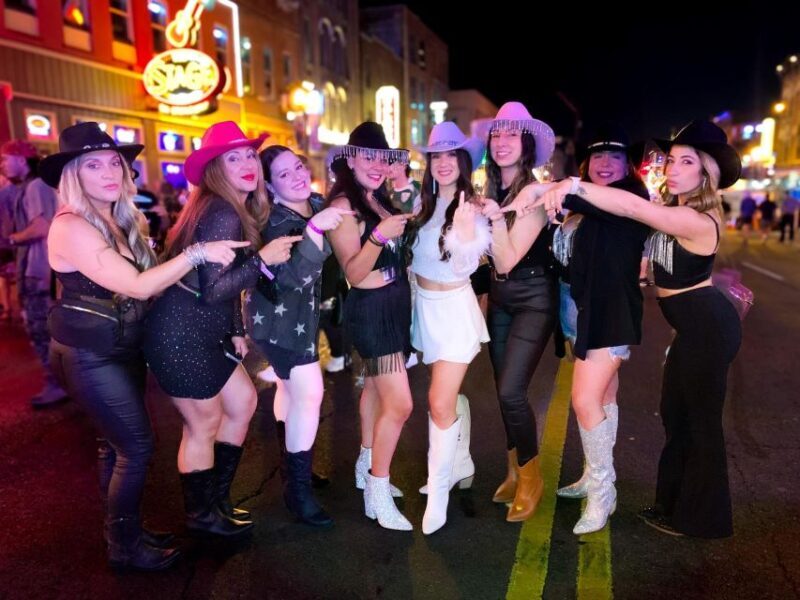 Nashville: Exclusive Entry and Special Offers VIP Bar Crawl - The Itinerary and Experience Breakdown