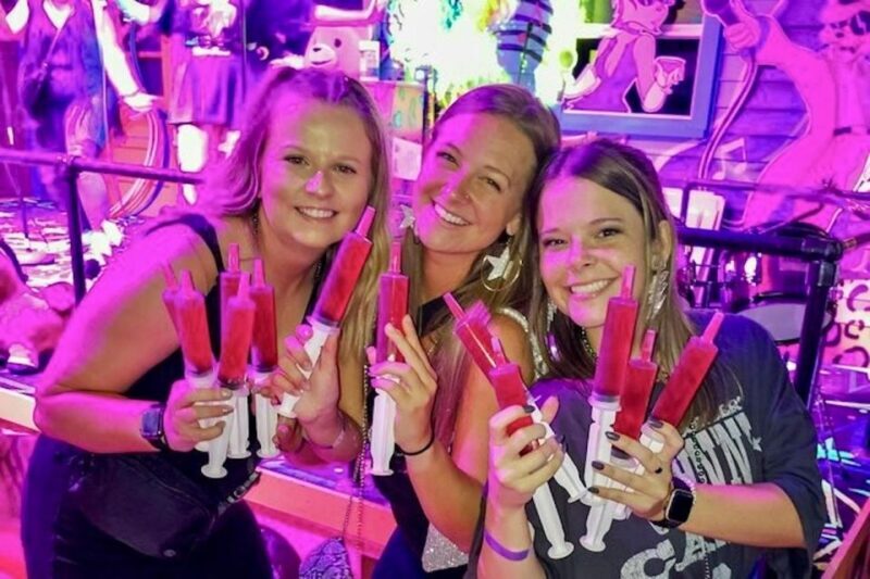Nashville: Exclusive Entry and Special Offers VIP Bar Crawl - Authentic Experiences and Review Insights