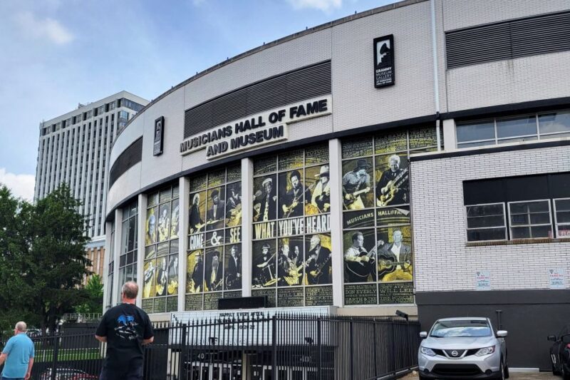 Nashville: Guided City Van Tour - Value and Practicalities