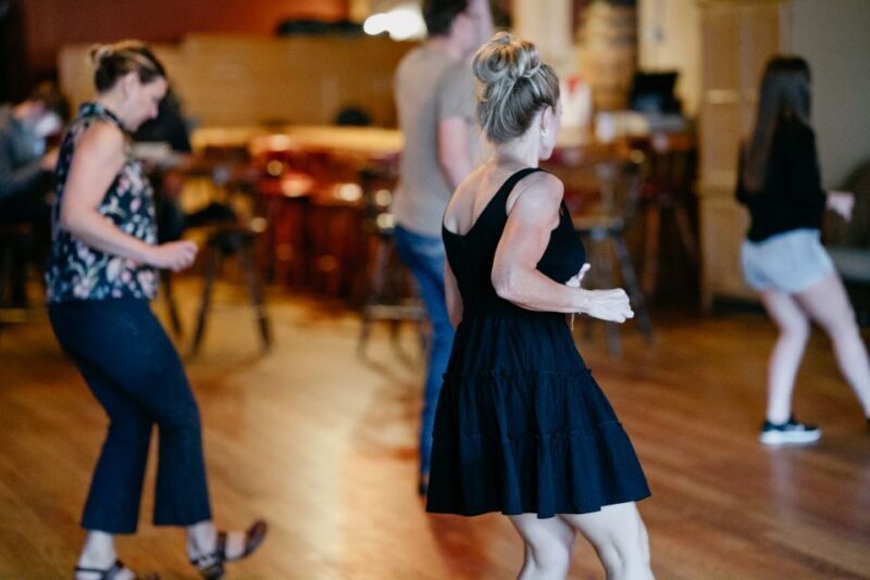 Nashville: Line Dancing Class with Keepsake Video - Key Points