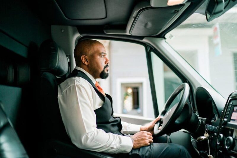 Nashville: Luxury Limousine Transportation - Frequently Asked Questions