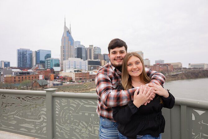Nashville Private Couples Photoshoot on the Riverfront - Key Points