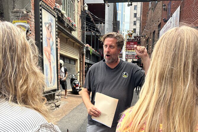 Nashville True Crime Walking Guided Tour - An In-Depth Look at What Makes This Tour Stand Out