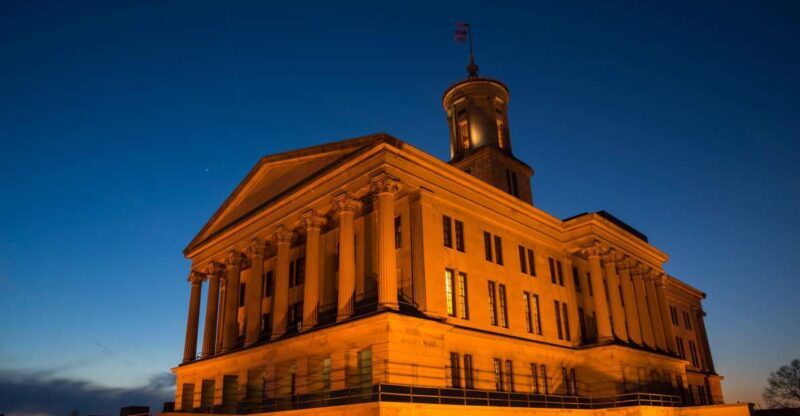 Nashville's Dark Secrets: Murder and True Crime Ghost Tour - The Guide’s Role and Group Atmosphere