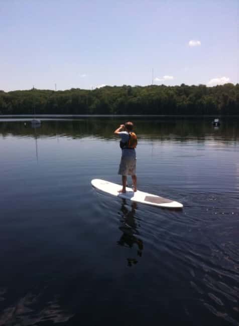 Natick: Lake Cochituate Paddleboard Rental - The Scenery and the Serenity