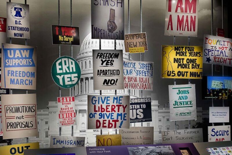 National Museum of American History: Guided Tour - An In-Depth Look at the Museum and Tour Experience