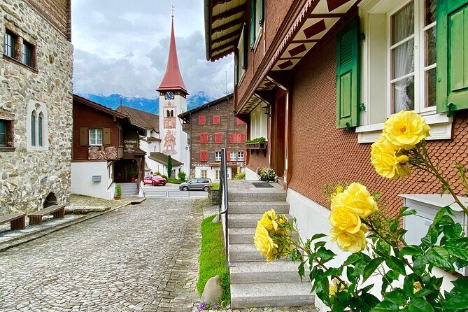 Natural Wonders of Switzerland: Private Day Tour from Zurich - The Starting Point: Zurich