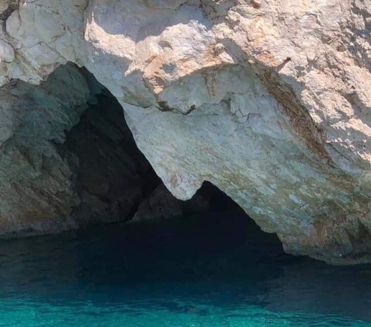 Navagio bay White Beach West Coast Porto Vromi Anafonitria - Stop 5: Hearth Cave