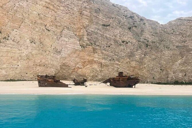 Navagio Bay White Beach West Coast Porto Vromi Anafonitria - FAQ