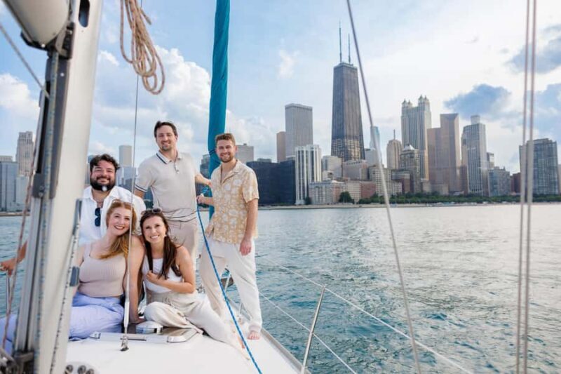 Navy Pier Chicago: Private Sailboat Charter with Captain - Key Points