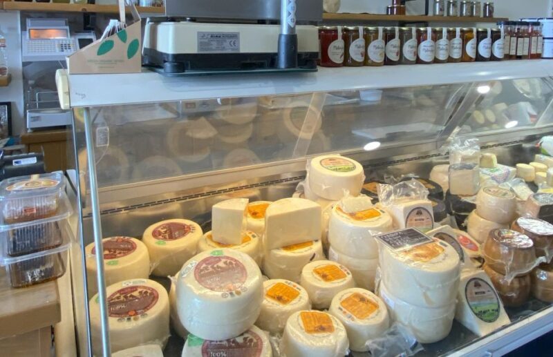 Naxos: Food Walking Tour & Cooking Class with Meal & Drinks - Cooking in a Cozy Taverna