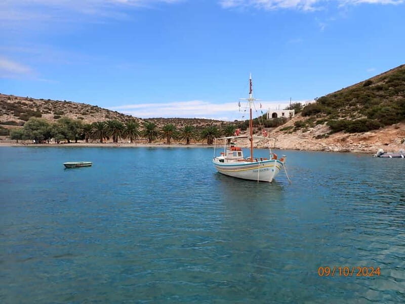 Naxos: Private Boat Trip from Panermos to Rina's Cave - Key Points