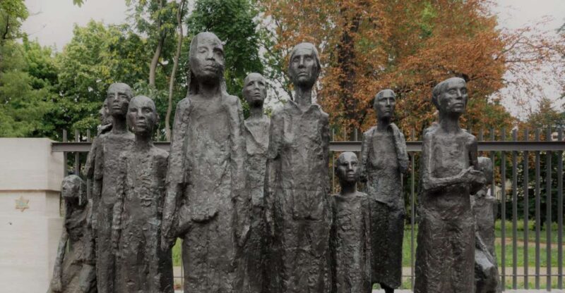 Nazi Berlin and the Jewish Community Tour - Authentic Experiences and Guide Excellence