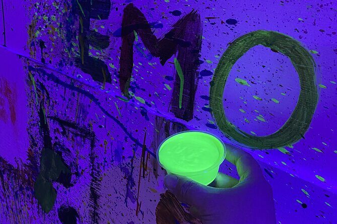 Neon Battle Splatter Painting in Toronto - Who Will Love This Experience?