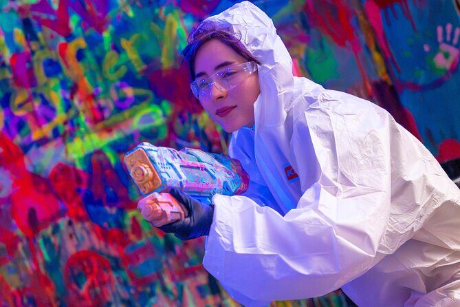 Neon Paint Therapy Experience - Key Points