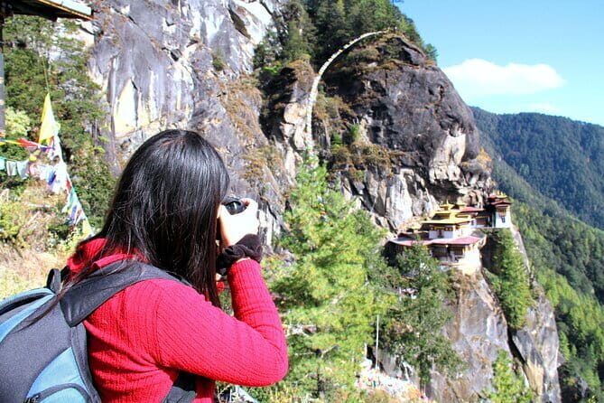 Nepal Tibet Bhutan Tour starting from Nepal - Key Points