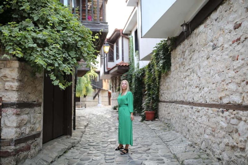 Nessebar: Audio Guide Tour Nessebar + visit to the Winery - Key Points