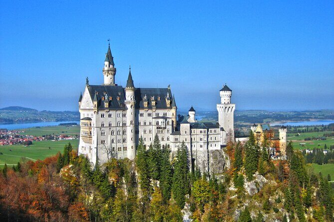 Neuschwanstein and Hohenschwangau plus Oberammergau Private Tour - FAQs
