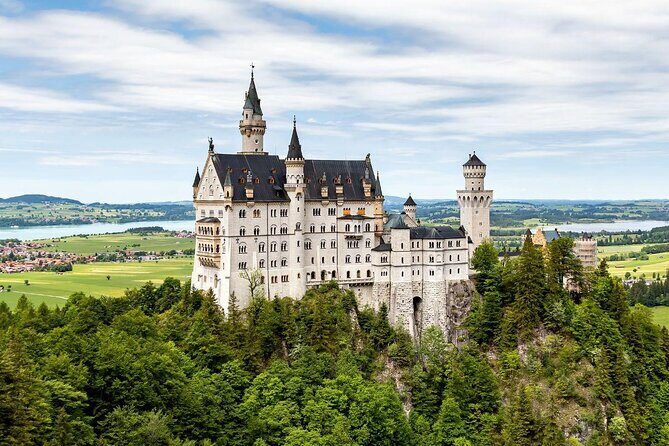 Neuschwanstein Castle by Bus Incl. Bike Ride or Hohenschwangau - A Complete Look at the Neuschwanstein Castle Day Trip from Munich