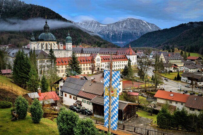 Neuschwanstein Castle, Ettal Abbey and Oberammergau Private Tour from Munich - FAQ