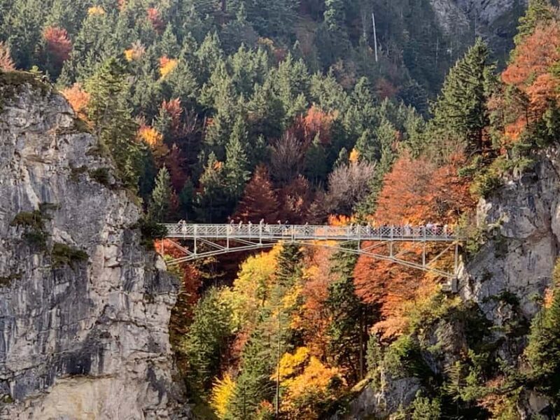 Neuschwanstein Castle, Linderhof Palace & Oberammergau Trip - An Authentic Bavarian Day: Exploring Neuschwanstein, Linderhof, and Oberammergau