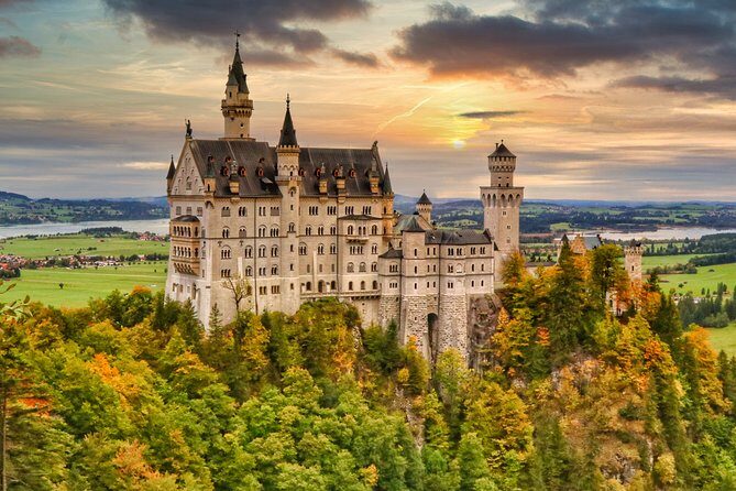 Neuschwanstein Castle Skip-the-Line Private Tour for Groups - The Journey Begins: From Munich to Neuschwanstein