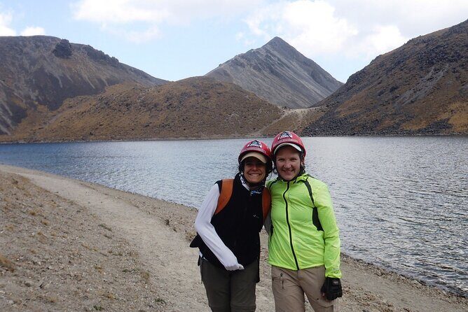 Nevado de Toluca (Walk through the lagoons of the Sun and the Moon) - A Closer Look at the Nevado de Toluca Tour