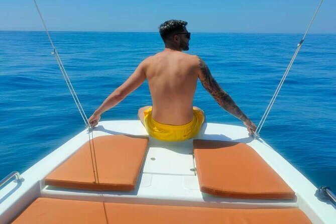 New 2025!! Unlicensed boat for dolphin watching - A Deep Dive into the Experience