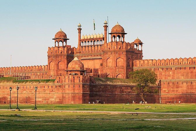 New Delhi Tour By Car With Guide - Key Points