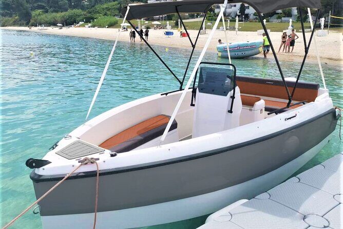 New modern License Free Boat Rental in Paros - The Sum Up