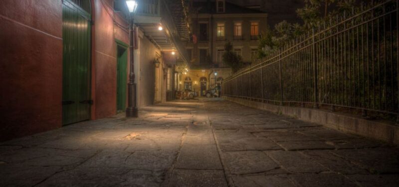 New Orleans: 1.5-Hour Infamous Women Night Tour - Detailed Review of the Tour Experience