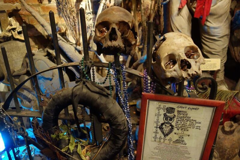New Orleans: 1.5-Hour Voodoo History Evening Tour - A Closer Look at the Tour Itinerary