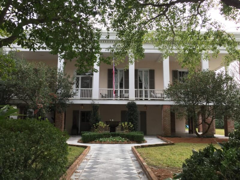 New Orleans: 45 Minutes in the Garden District - The Value of This Short Tour