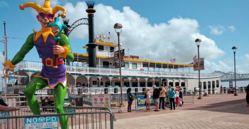 New Orleans: Creole Queen History Cruise with Optional Lunch - Who Should Consider This Tour?
