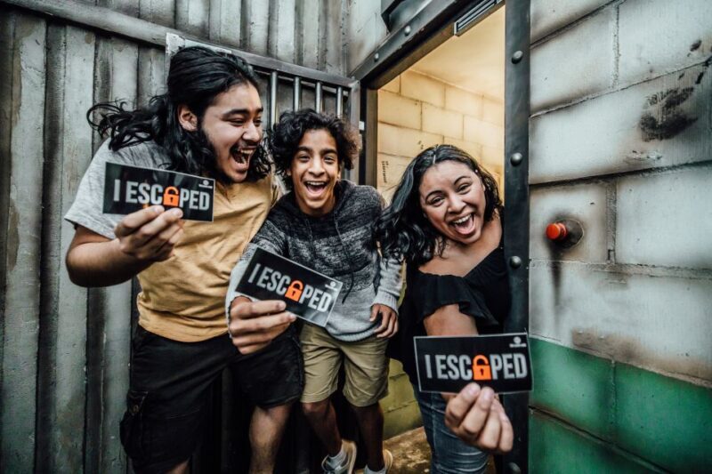 New Orleans: Escape Game in the French Quarter - Exploring the Details of the Escape Game
