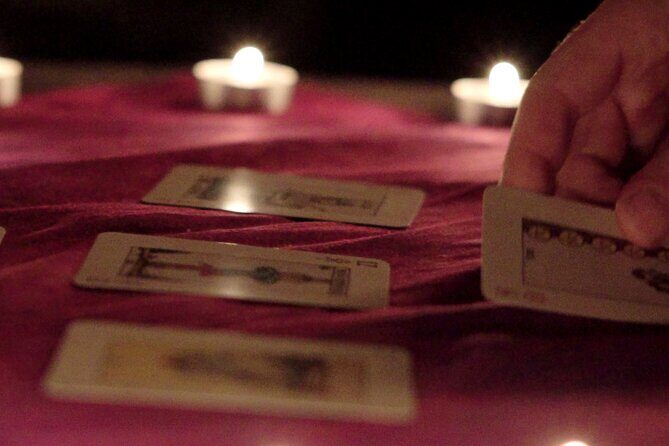 New Orleans French Quarter Seance Magick Experience - Key Points