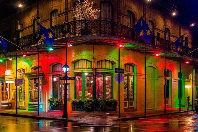 New Orleans French Quarter: Seasonal Christmas Tour - Practical Tips for Travelers